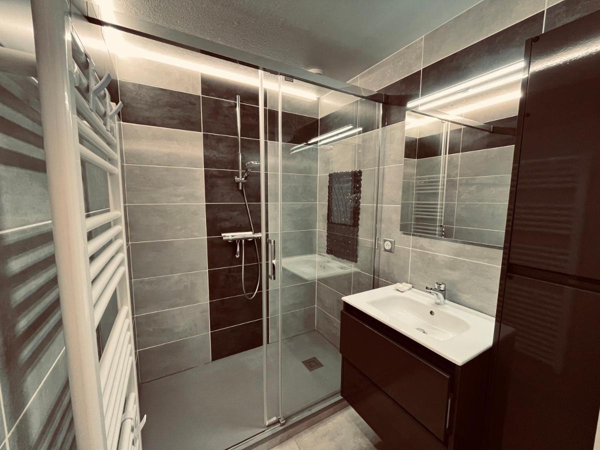 Standing Et Ocean A 50M, Appartement De L'Oasis سان جان دي مونت المظهر الخارجي الصورة